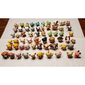 Littlest Pet Shop LPS Lot of 60 HASBRO All Have Pink Magnet In Paw